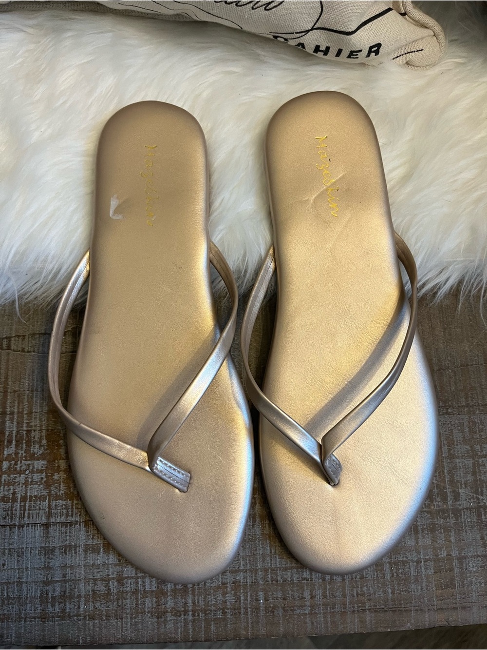 Women’s Metallic Gold Slip-On Flip Flop Sandals